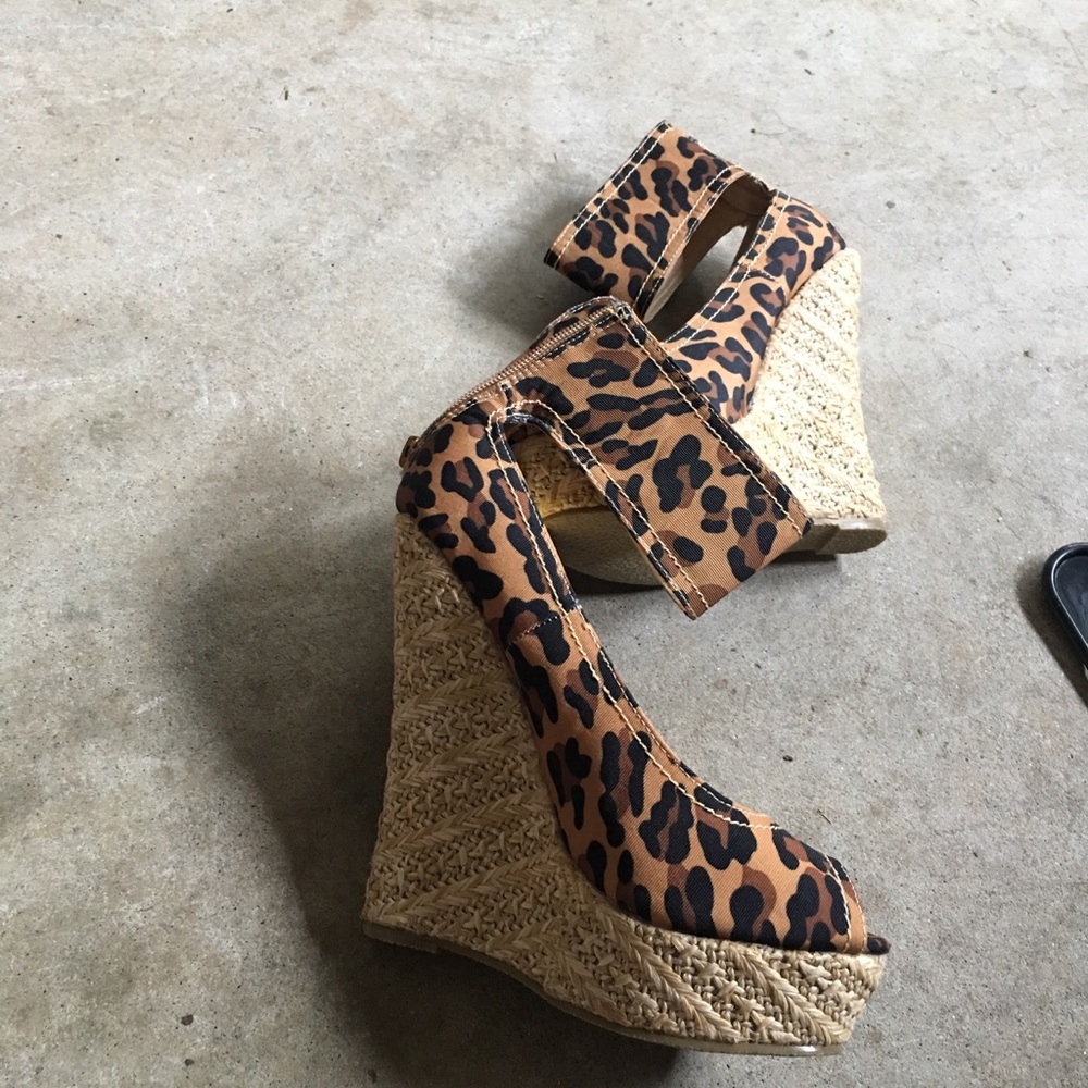 Leopard peep toe  wedges